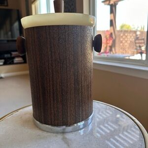 Kromex vintage ice bucket. 1950’’s.